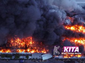 Kebakaran Pabrik Sepeda di Semarang